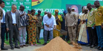 President Mahama breaks the ground for the 1,238 acre Afienya Industrial Park, with Trade Minister Elizabeth Ofosu-Adjare, Free Zones Authority CEO Dr. Mary Awusi, traditional leaders and officials looking on.