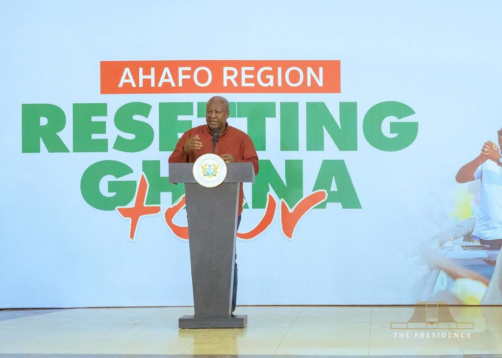 Bawah Mogtari Backs Mahama's Resetting Ghana, Admits Work Remains 2 Mahama @Ahafo Resetting Ghana Tour
