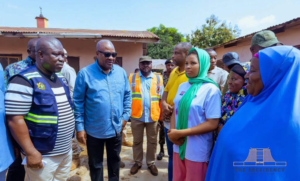 Climate Change Behind Hohoe Floods, Mahama Says as Weather Turns Unpredictable 3 President John Dramani Mahama sympathises with chiefs and residents affected by flooding during his tour of Hohoe in the Volta Region
