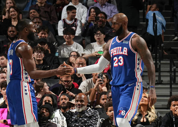 LeBron James Makes Impressive 76ers Preseason Debut 6 image 143