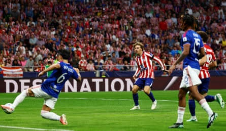 UCL Wrap: Barca Flex, Brugge Shock Inter, Bayern Held as United's Woes Continue 3 image 187