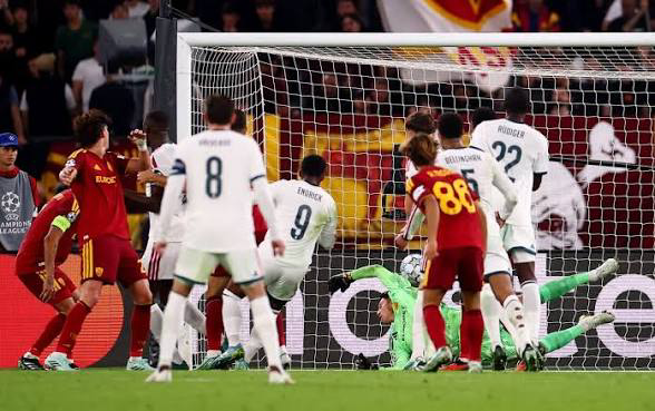 UCL Wrap: Real Madrid Maximise Set Pieces in Comeback Win, PSG Humble City 1 image 208