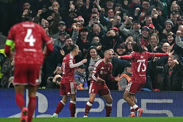 PSG Halt Barcelona's Winning Run in Six-Goal Thriller 5 image 311
