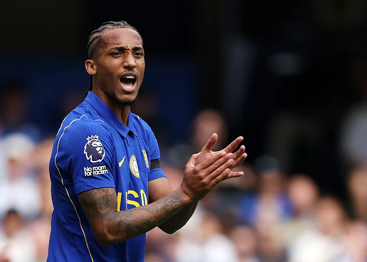 Joao Pedro Sidelined for Weeks as Emegha Returns 1 Joao Pedro