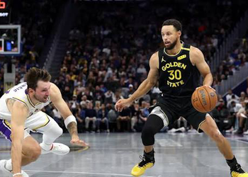 Warriors Mount Historic Comeback to Beat Lakers in NBA Cup 5 image 550
