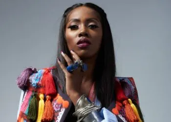 tiwa-savage-press-photo-2018-billboard