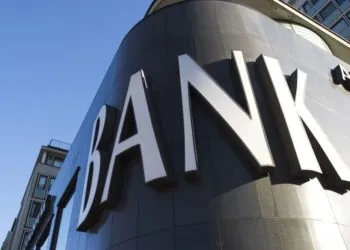Banks lagging despite a rebound of economic activities