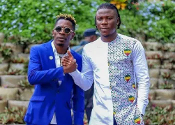 VGMA OFFICIALLY LIFTS BAN ON SHATTA WALE AND STONEBWOY 3 The Board of the Vodafone Ghana Music Awards (VGMA) has officially lifted the indefinite ban placed on Shatta Wale and Stonebwoy.