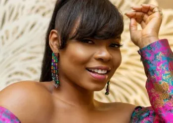 MY MANAGEMENT IGNORED BEYONCE'S EMAIL – YEMI ALADE 7 Yemi Alade, has revealed that her management ignored emails from sensational music star, Beyoncé, for close to two months because they thought it was a scam.