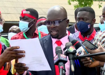 Senior Staff Association threatens to intensify strike 2 The National Chairman of Senior Staff Association of Universities of Ghana (SSA-UoG), Mr Zakaria Mohammed, has revealed that lecturers will resume strike if their demands from government are not met.