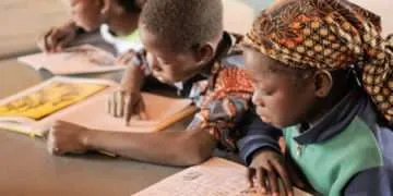 Children reading