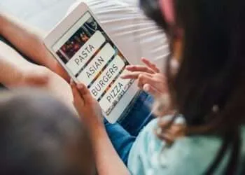 WHO Report Suggests Food Apps & Online Gaming Driving Obesity 1 124399263 gettyimages 1266919017