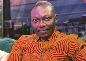 Arnold Stings Shatta Wale 5 Entertainment pundit, Arnold Asamoah-Baidoo