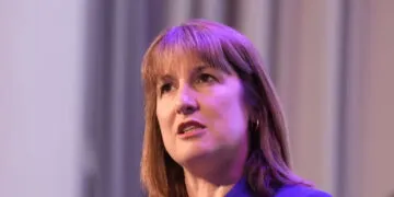 OECD Warns Reeves On High Tax Policy